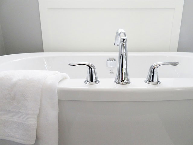 Bathtub
